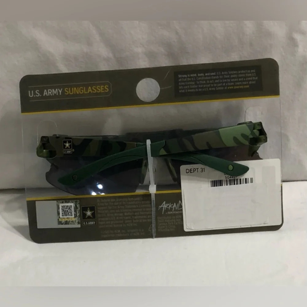 U.S Army Boys Sunglasses camouflage sport wrap 100% UV protection green.